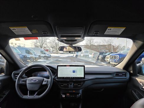 Certified 2023 Ford Escape ST-Line w/ Tech Pack #1 image 8