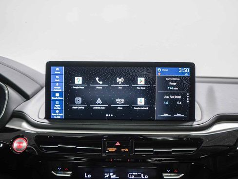 Used 2025 Acura MDX SH-AWD w/ Technology Package image 13