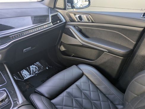 Used 2026 BMW X5 xDrive40i image 18