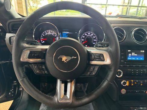 Used 2015 Ford Mustang Coupe w/ Equipment Group 051A RWD image 18
