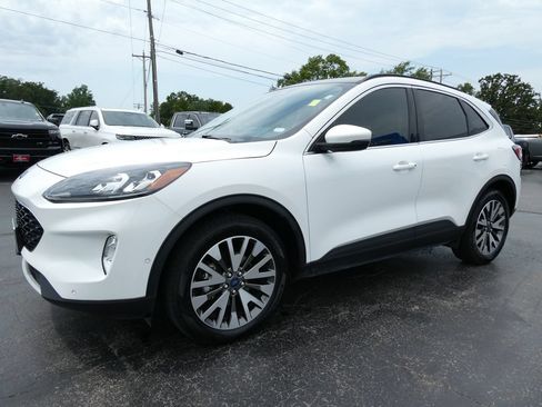 Used 2020 Ford Escape Titanium AWD/4WD image 8