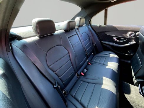 Used 2020 Mercedes-Benz C 300 4MATIC Sedan image 25