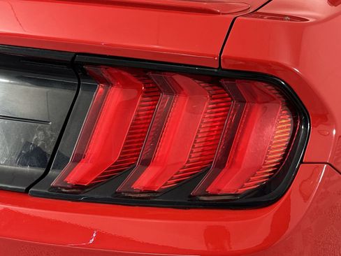 Used 2018 Ford Mustang Premium RWD image 25