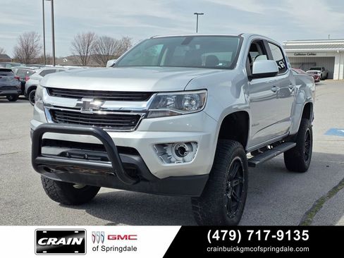 Used 2019 Chevrolet Colorado LT AWD/4WD image 3