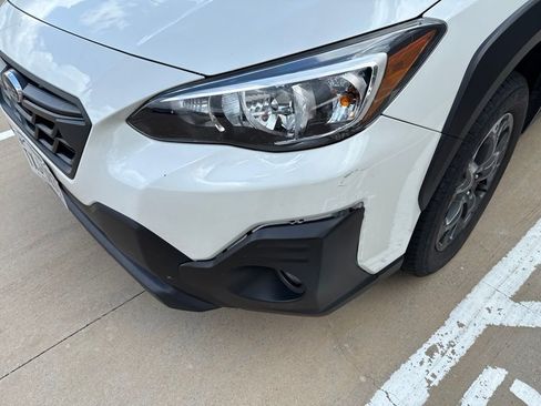 Used 2023 Subaru Crosstrek 2.5i Sport AWD/4WD image 2