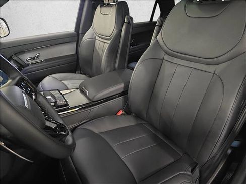 New 2026 Land Rover Range Rover Sport Dynamic SE image 17