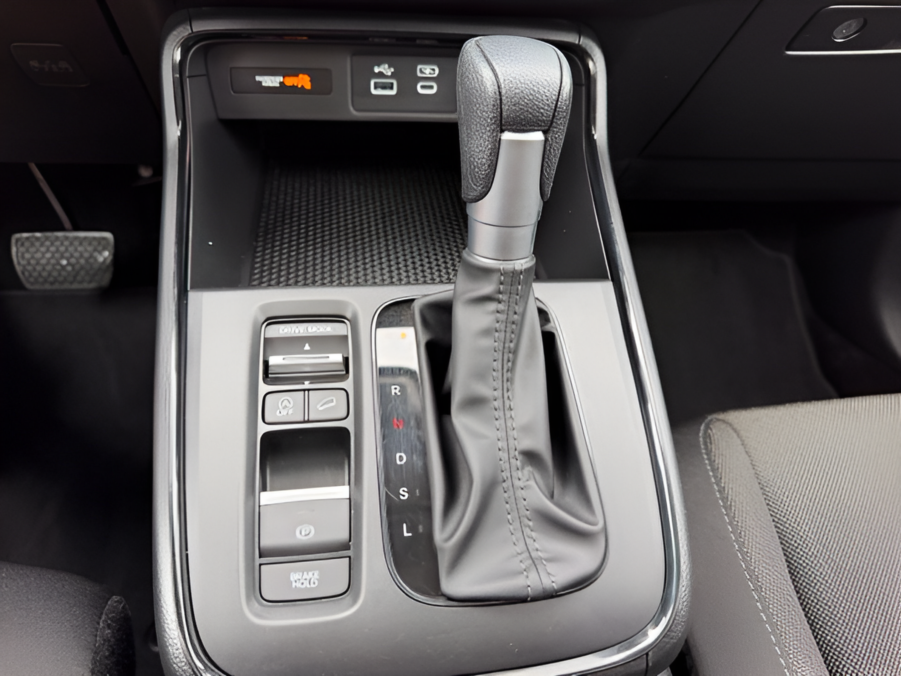 Certified 2024 Honda CR-V EX image 19