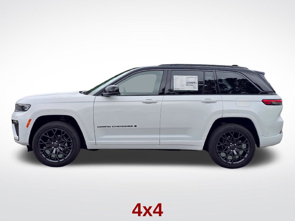 New 2027 Jeep Grand Cherokee Summit AWD/4WD image 18