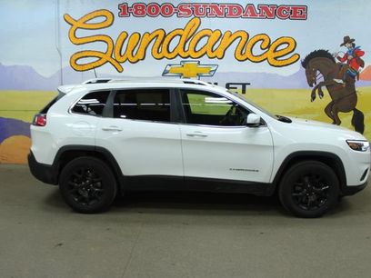 Used 2019 Jeep Cherokee Latitude w/ Cold Weather Group