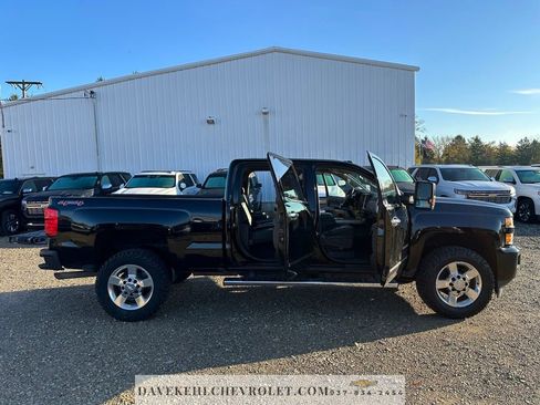 Used 2016 Chevrolet Silverado 2500 LTZ w/ Custom Sport Edition image 32