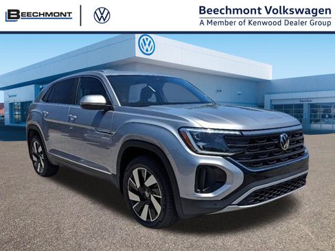 New 2024 Volkswagen Atlas Cross Sport SEL AWD/4WD image 1
