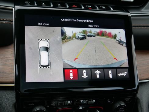 Certified 2022 Jeep Grand Cherokee L Summit w/ Advanced Protech Group IV image 65