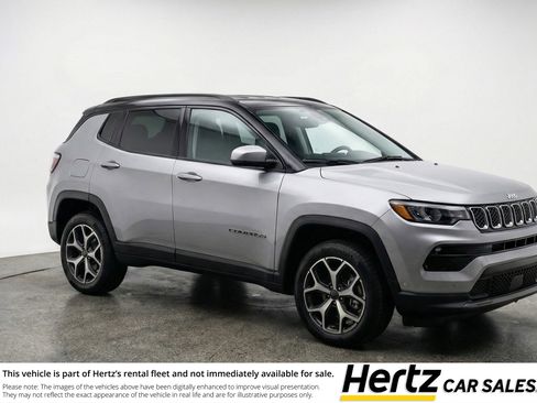Used 2025 Jeep Compass Limited AWD/4WD image 1