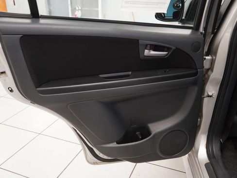 Used 2008 Suzuki SX4 Sedan FWD image 23
