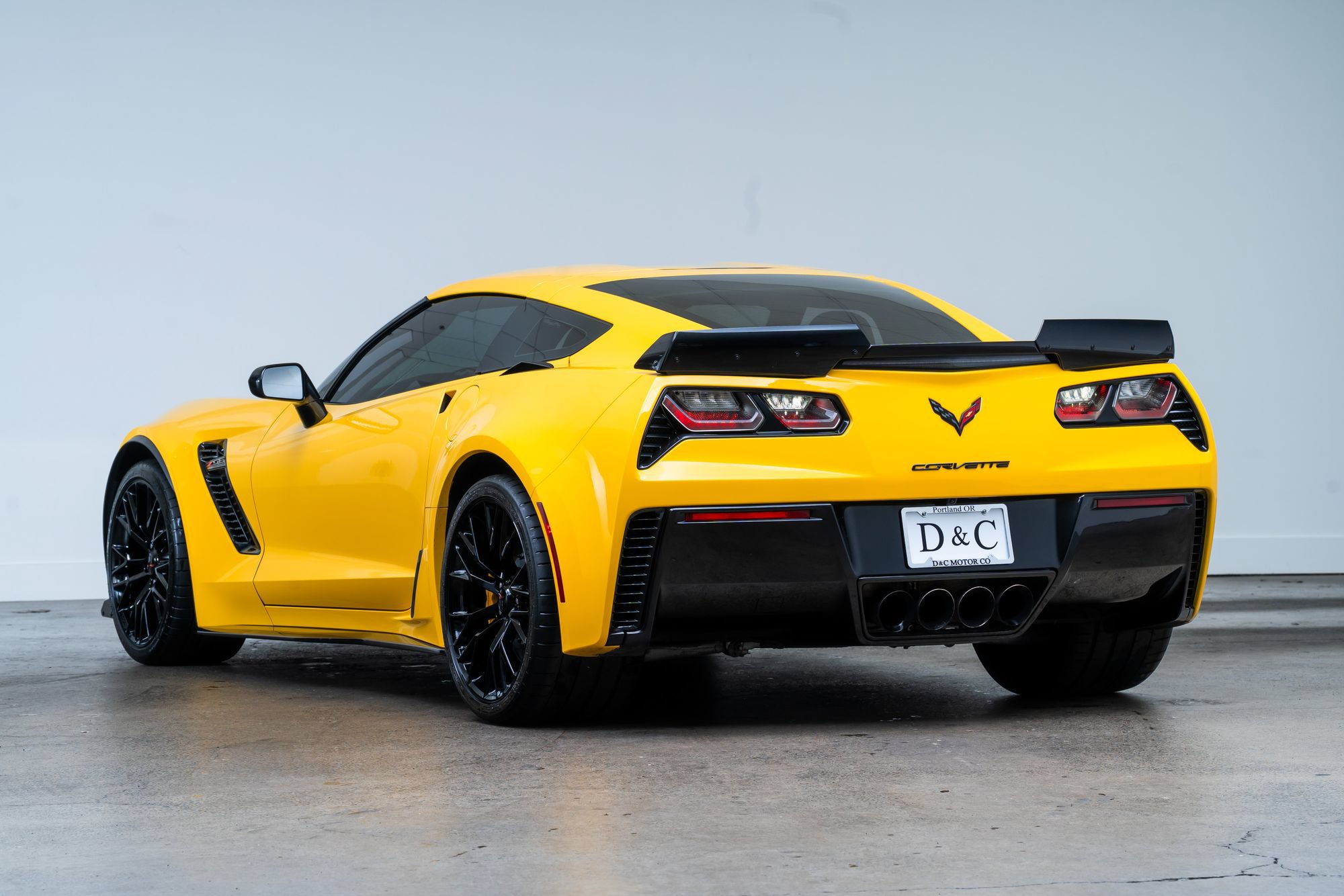 Used 2017 Chevrolet Corvette Z06 RWD image 6