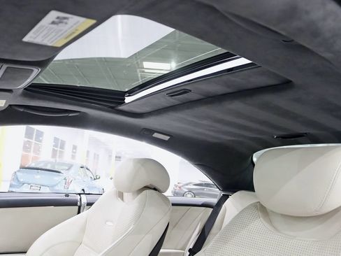 Used 2011 Mercedes-Benz CL 63 AMG image 34