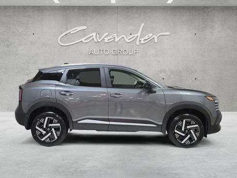 New 2026 Nissan Kicks SV image 17