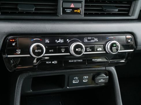 Used 2024 Honda Pilot EX-L image 23