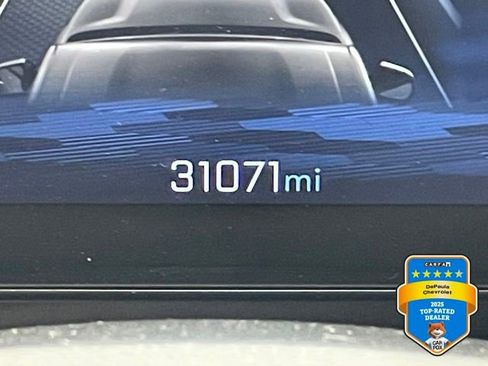 Certified 2025 Chevrolet Equinox LT w/ Convenience Package II AWD/4WD image 2