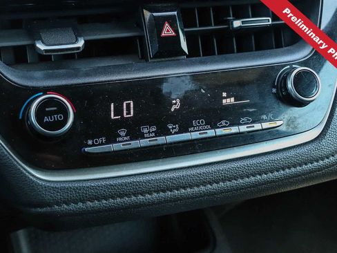 Used 2020 Toyota Corolla SE w/ Carpet Mat Package (TMS) FWD image 17