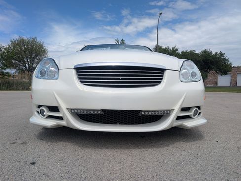 Used 2002 Lexus SC 430 Convertible image 37