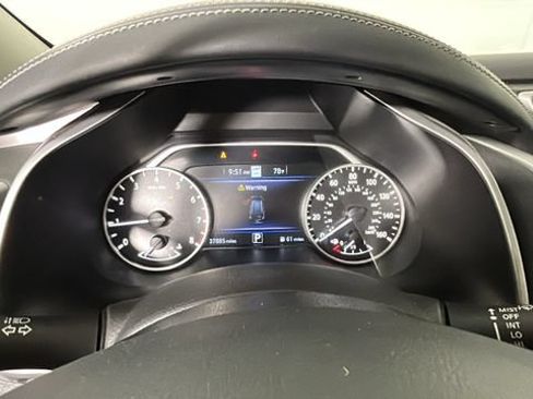 Used 2021 Nissan Murano SV AWD/4WD image 17