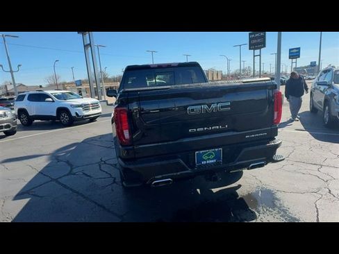Used 2023 GMC Sierra 1500 Denali Ultimate image 7