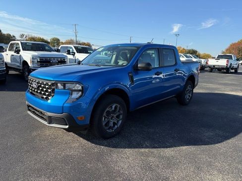 New 2025 Ford Maverick XLT w/ Equipment Group 301A AWD/4WD image 5
