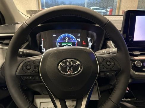 New 2026 Toyota Corolla Cross LE image 10