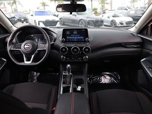 Used 2025 Nissan Sentra SR FWD image 24