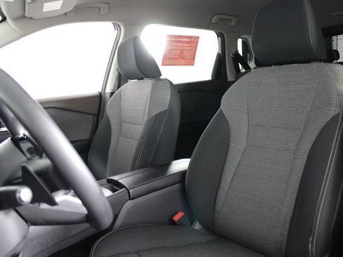 Certified 2023 Nissan Rogue SV image 19