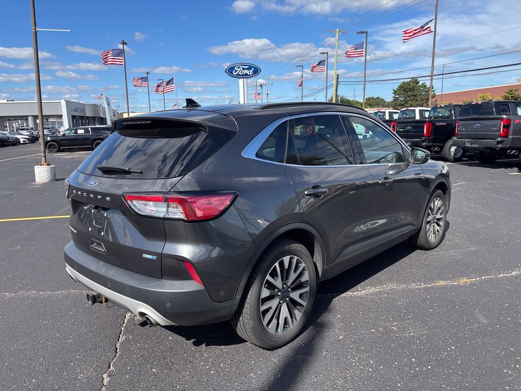 Used 2020 Ford Escape Titanium AWD/4WD image 5