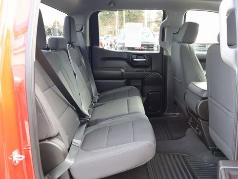 Certified 2022 Chevrolet Silverado 1500 Custom image 33