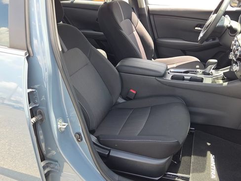 Used 2025 Nissan Sentra SV w/ All-Weather Package FWD image 13