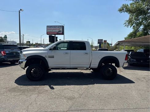 Used 2016 RAM 2500 SLT AWD/4WD image 8
