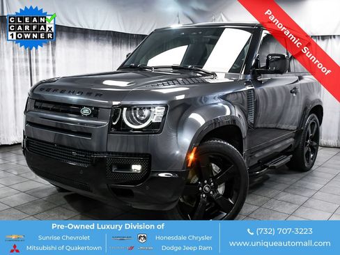 Used 2023 Land Rover Defender 90 X-Dynamic SE AWD/4WD image 1