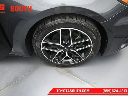 Used 2020 Kia Optima SE FWD image 33