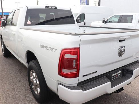 New 2024 RAM 2500 Big Horn w/ Towing Technology Group image 7
