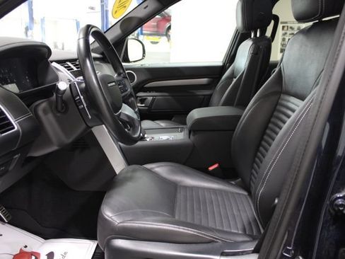 Used 2021 Land Rover Discovery S R-Dynamic AWD/4WD image 21