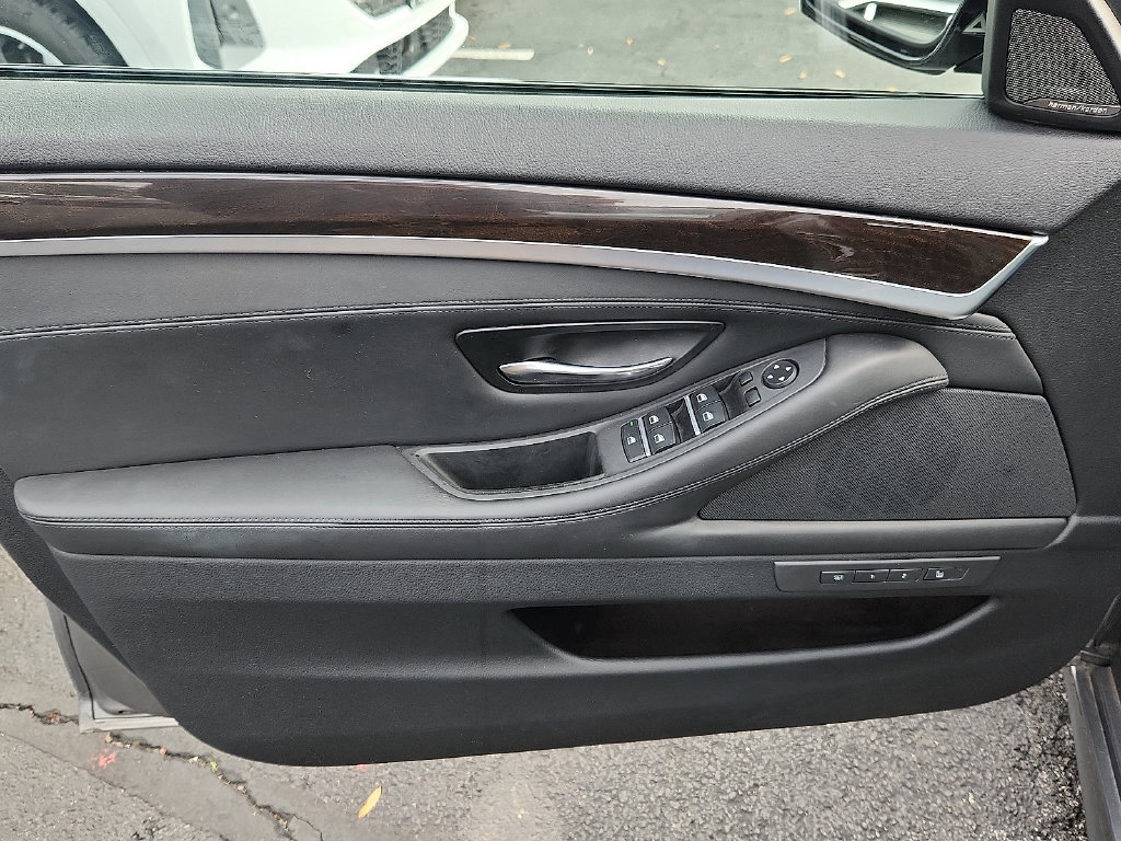 Used 2015 BMW 535i xDrive Sedan AWD/4WD image 17