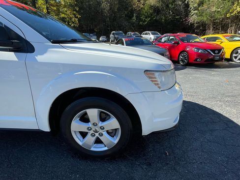 Used 2018 Dodge Journey SE w/ Connectivity Group image 12
