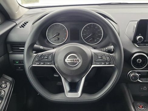 Used 2023 Nissan Sentra S FWD image 17