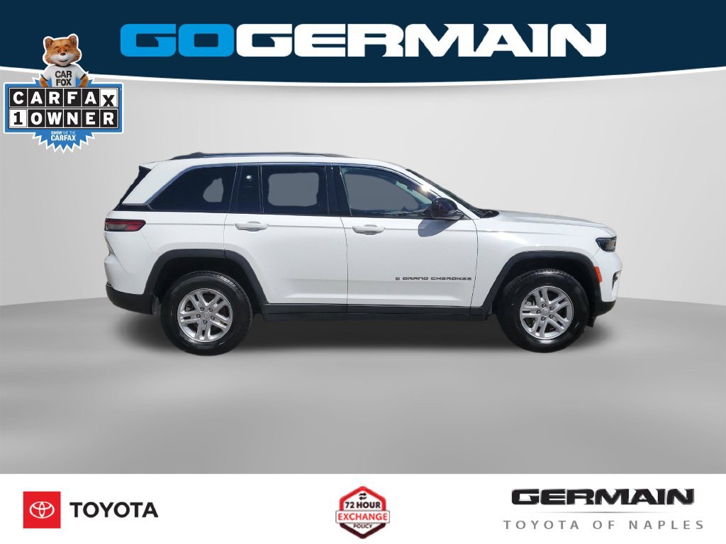 Used 2024 Jeep Grand Cherokee Laredo RWD image 7