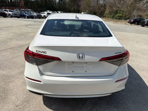 Used 2024 Honda Civic Sport image 9