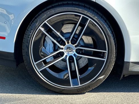 Certified 2025 Porsche Taycan Turbo AWD/4WD image 43