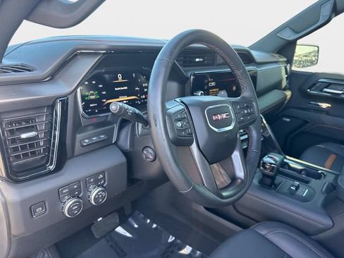 Used 2026 GMC Sierra 1500 AT4 w/ AT4 Premium Package AWD/4WD image 19