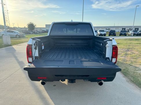 Certified 2023 Honda Ridgeline RTL image 28