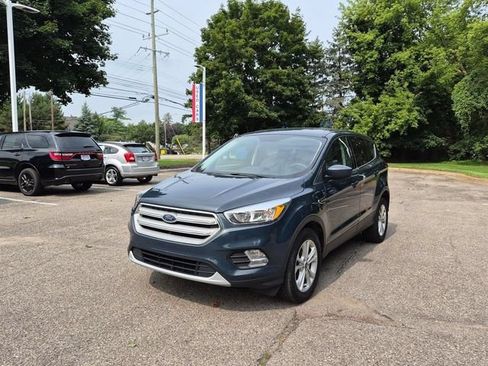 Used 2019 Ford Escape SE AWD/4WD image 7