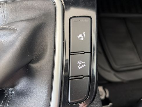 Used 2024 Kia Seltos EX FWD image 22