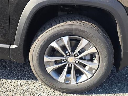 New 2026 Chevrolet Equinox LT FWD image 32